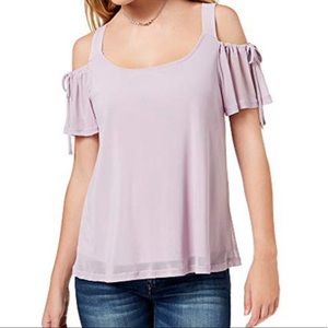 ULTRA FLIRT Cold Shoulder Top